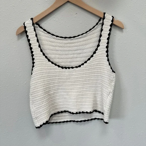 Cotton On Knit Crop Top Women Large Cream Black Scalloped Trim Coastal Summer - Picture 4 of 15